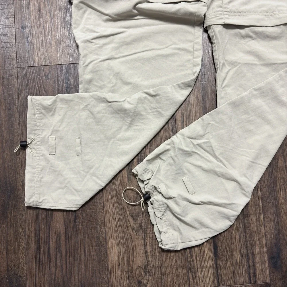 COLUMBIA TITANIUM Women's Zip Off Size 12 Packable Nylon Khaki Hiking Pants - Picture 6 of 8